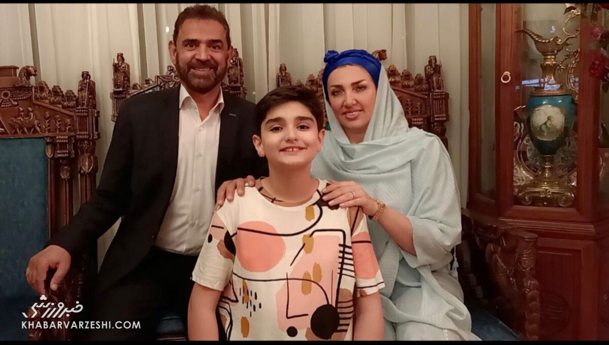 فیروز کریمی: امسال به خاطر همسرم تیم نگرفتم/ خانم کریمی: مرد که نباید در خانه کار کند!