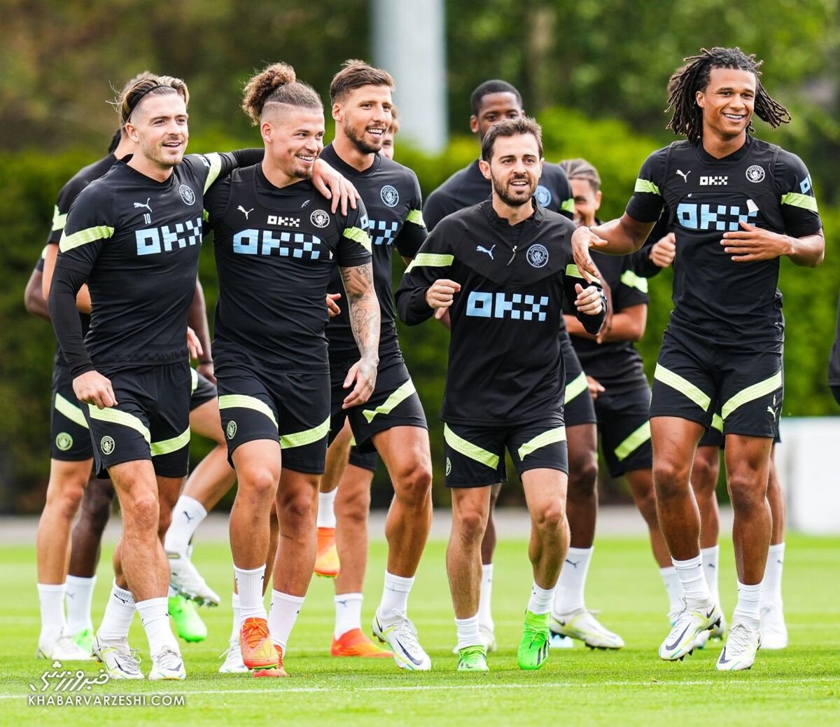 خودم انتخاب کردم آبیپوش شوم/ هرگز پیشنهاد قرمزها را نمیپذیرم!