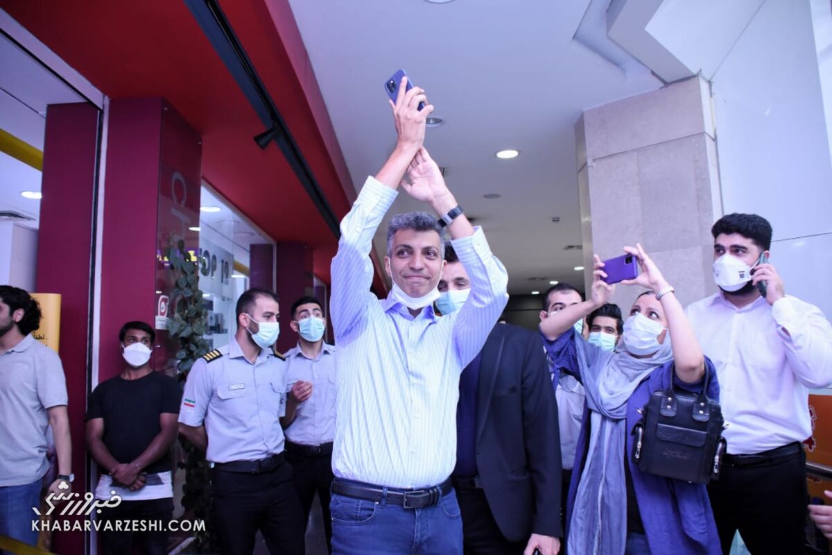 درباره مصاحبه مهم و بحث برانگیز عادل با مهدی طارمی/ نه؛ اتهام به فردوسی پور وارد نیست