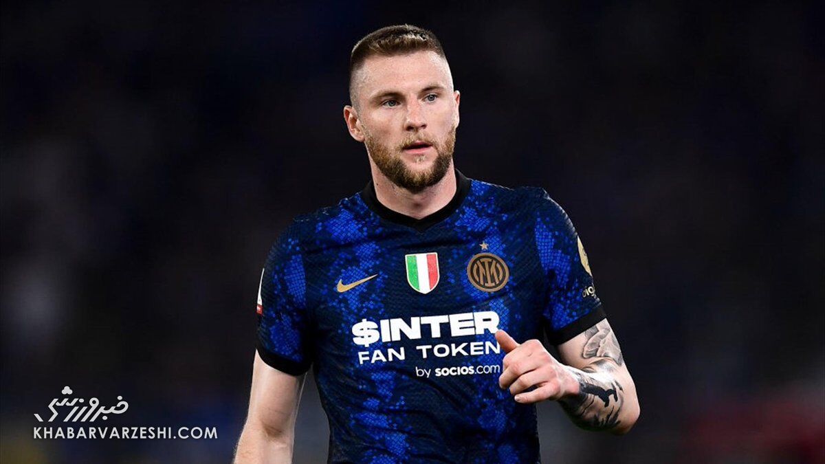 ستاره خط دفاعی آبی‌ها ماندگار شد/ رفتار مدیران حرفه‌ای نیست!