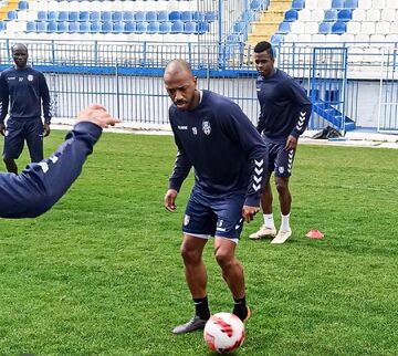 عکس| دلبری بمب جدید لیگ برتر برای هواداران سپاهان