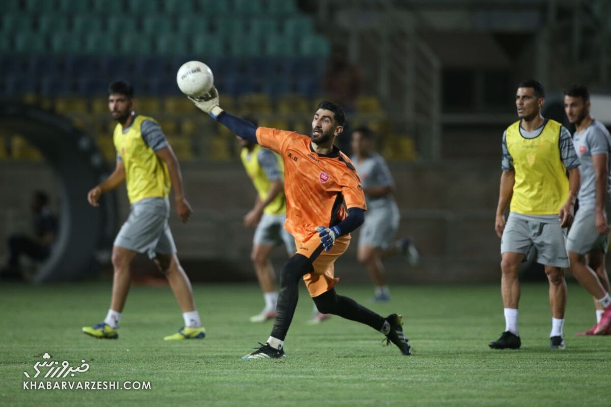 بیرانوند: دوست دارم بعد از فوتبال بازیگر طنز شوم