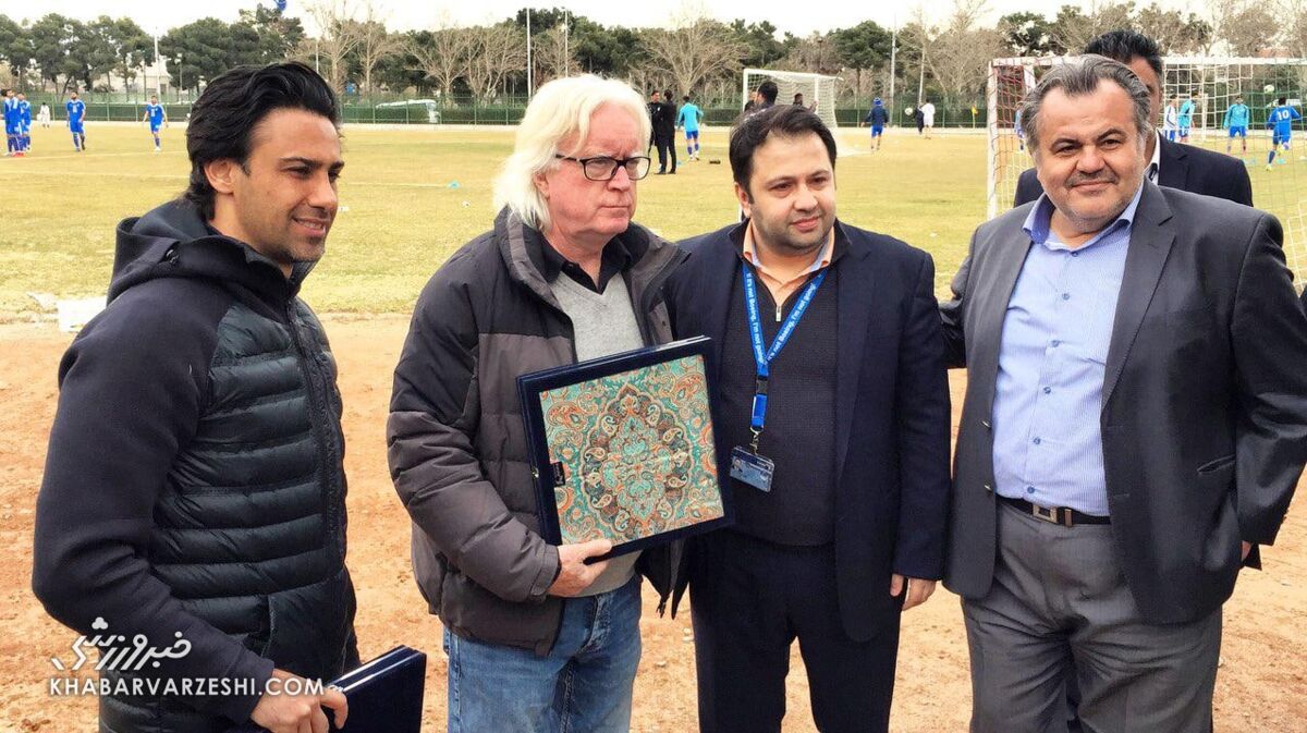 شفر: مجیدی کمک خاصی به من نکرد/ من دوست داشتم جباری به استقلال بیایید/ متاسفم که ایرانی ها فقط در فکر صعود به جام جهانی هستند