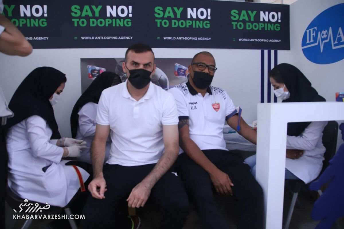 جمله دردسرساز باشگاه پرسپولیس در مورد سیدجلال!/ ماجرای یک اطلاعیه غیرحرفه ای و نامحترمانه؛ کاپیتان فقط سکوت کرد