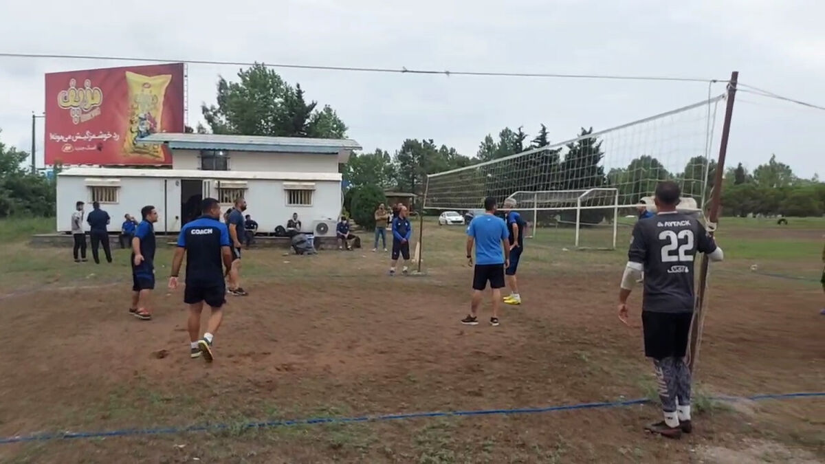 ویدیو| مسابقه والیبال کادر فنی ملوان