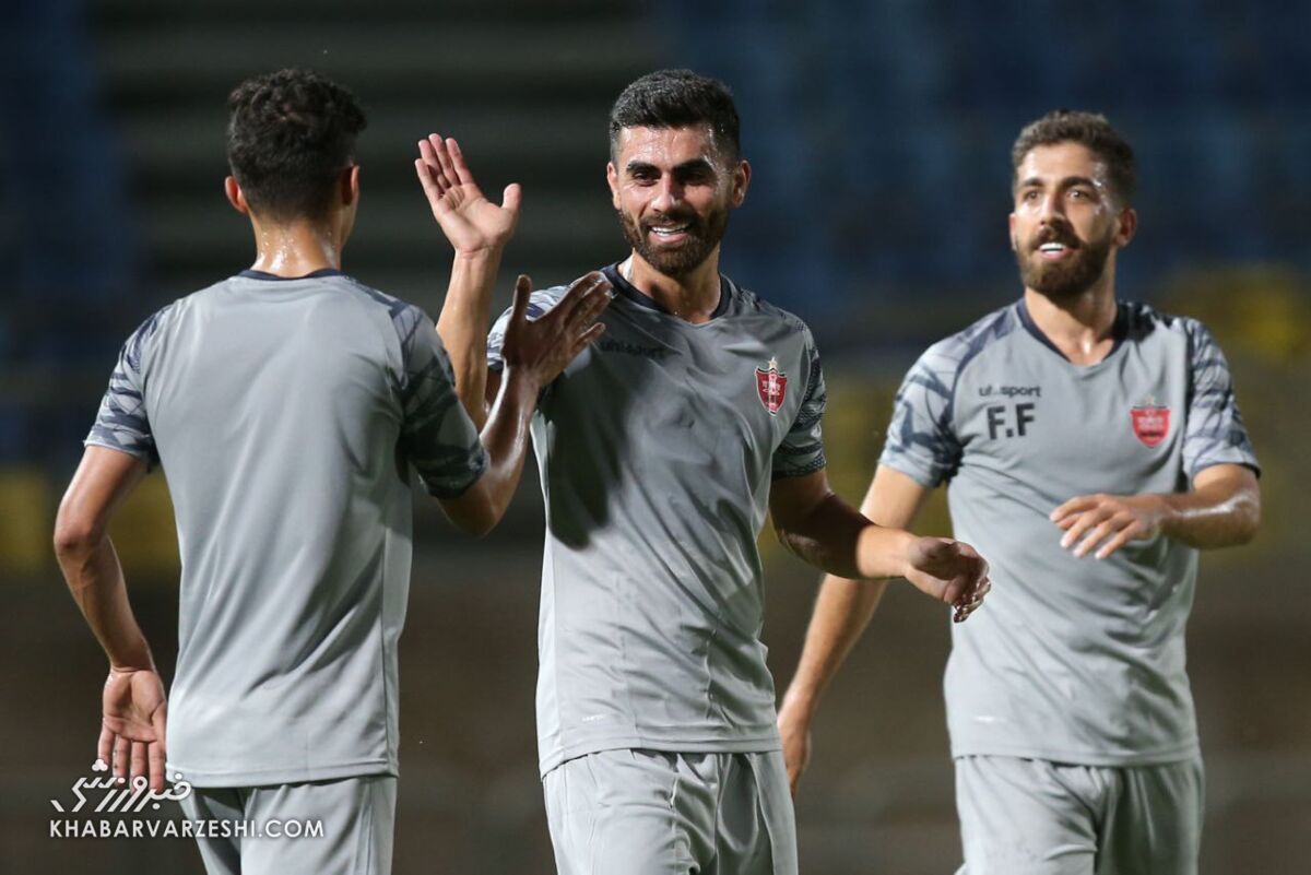عکس| رونمایی پرسپولیس از خرید پرسروصدا/ خیال یحیی از یک پست راحت شد
