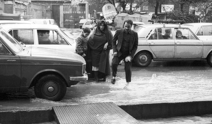 عکسهای ثبتشده از سیلهای سال ۱۳۶۵ در تهران