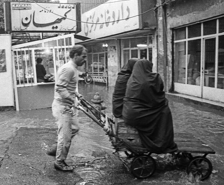 عکسهای ثبتشده از سیلهای سال ۱۳۶۵ در تهران