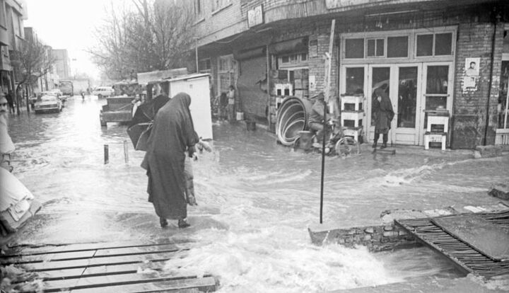 عکسهای ثبتشده از سیلهای سال ۱۳۶۵ در تهران
