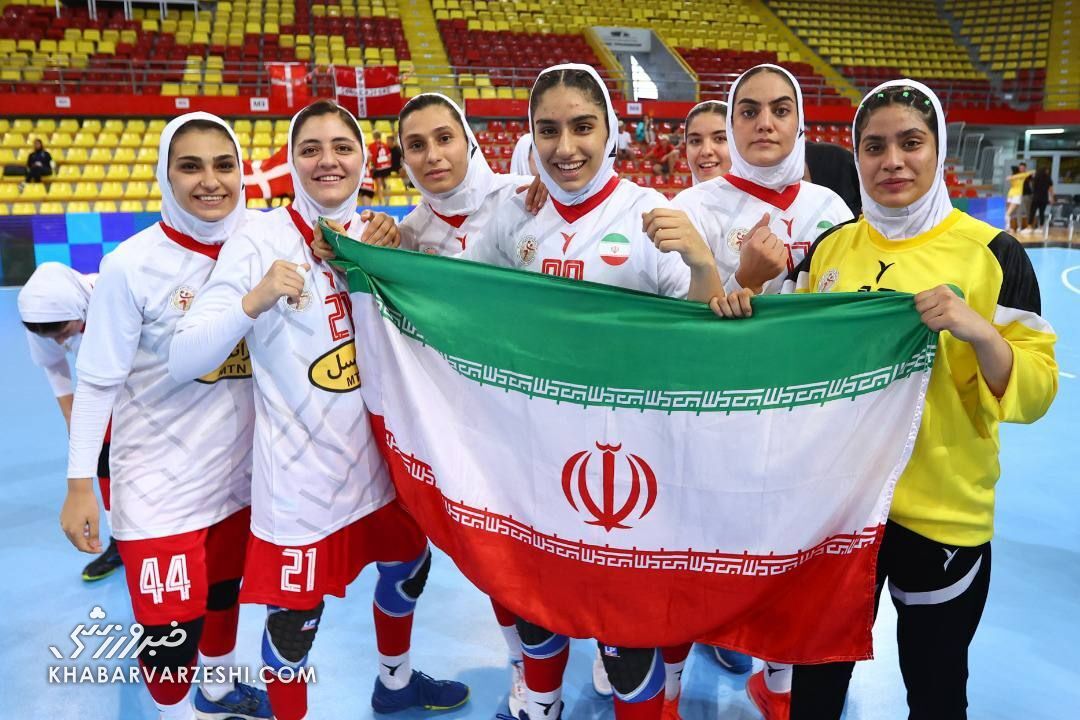 تاریخ سازی به سبک دختران ایران/ تیم ملی به جمع ۱۶ تیم برتر جهان راه یافت