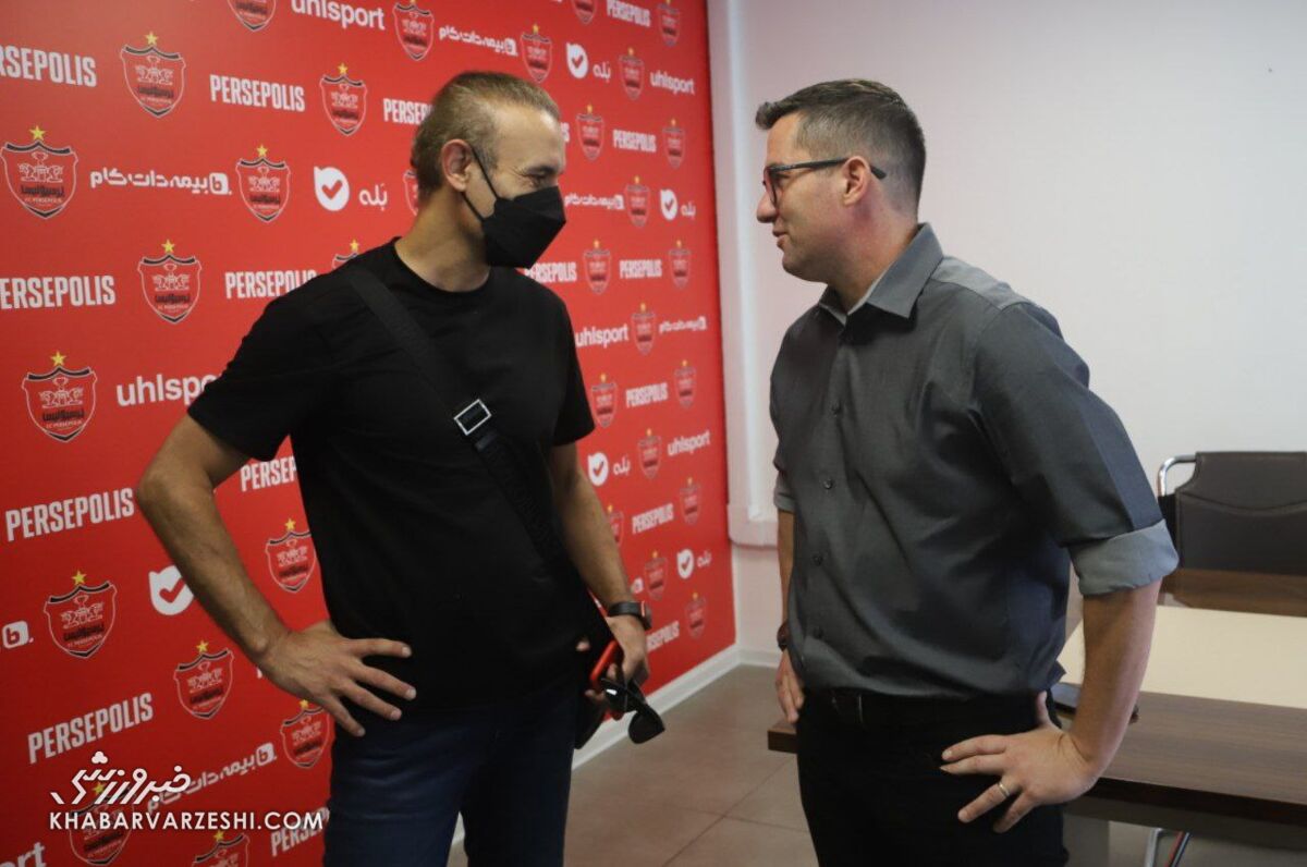 عکس| اولین حضور دستیار برزیلی گل محمدی در تمرین پرسپولیس  عکس| اولین حضور دستیار برزیلی گل محمدی در تمرین پرسپولیس