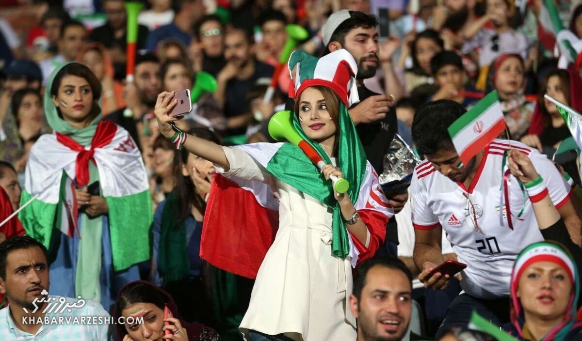 با حضور محبی، استقلال دوباره مدعی قهرمانی شد/ در لیگ کنسرت برگزار کنید تا بانوان هم بیایند/ کسی که به هالک قلابی مجوز مبارزه داد باید دادگاهی شود