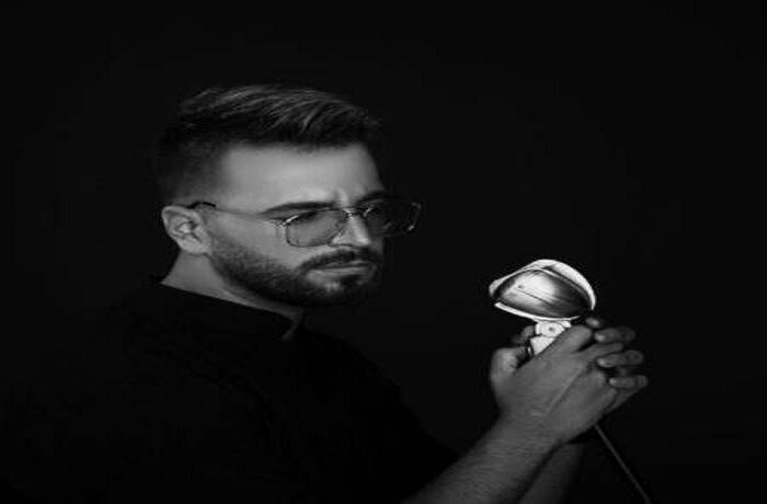 استقلال امسال رقیب ما برای قهرمانی نیست/ اگر خواننده نمی شدم، دوست داشتم مربی شوم 