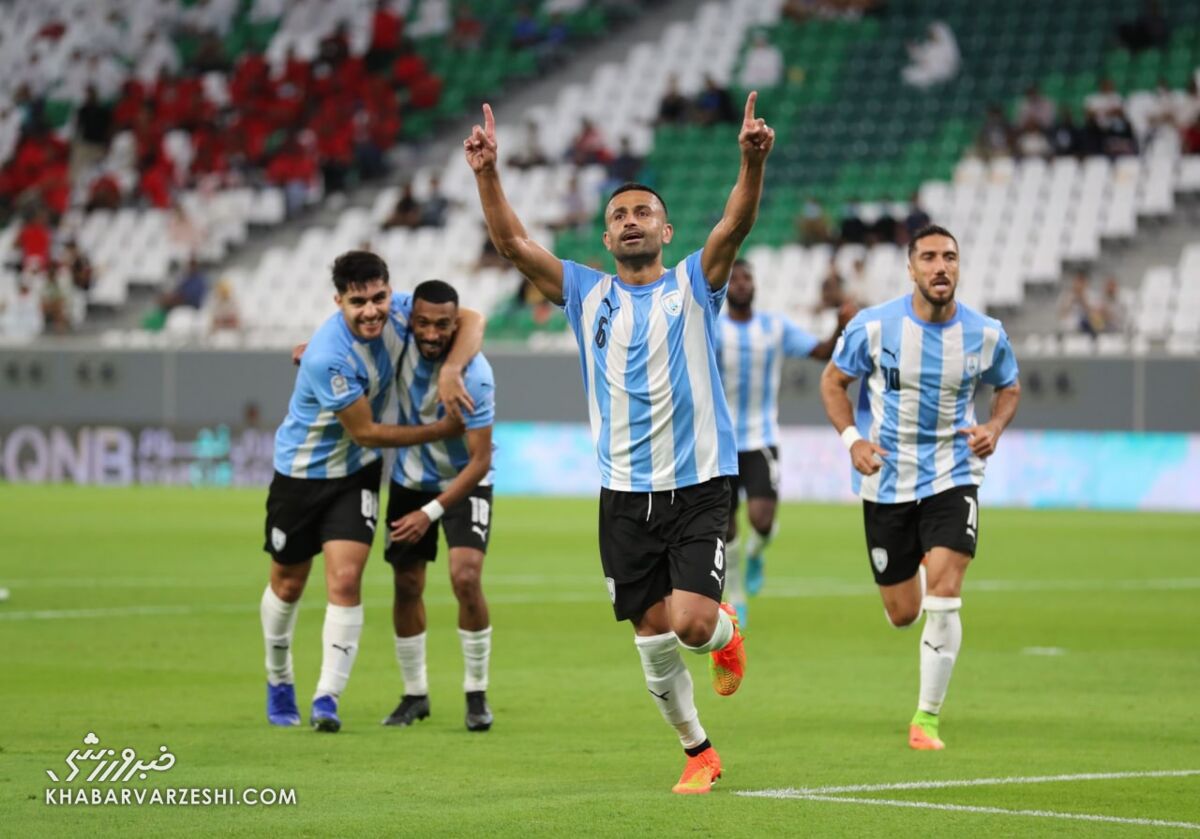 عکس| یک استقلالی در قطر شبیه طارمی شد!/ آتش بازی فرمانده آبی در حاشیه خلیج فارس عکس| یک استقلالی در قطر شبیه طارمی شد!/ آتش بازی فرمانده آبی در حاشیه خلیج فارس