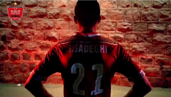 ویدیو| رونمایی باشگاه پرسپولیس از سعید صادقی ویدیو| رونمایی باشگاه پرسپولیس از سعید صادقی