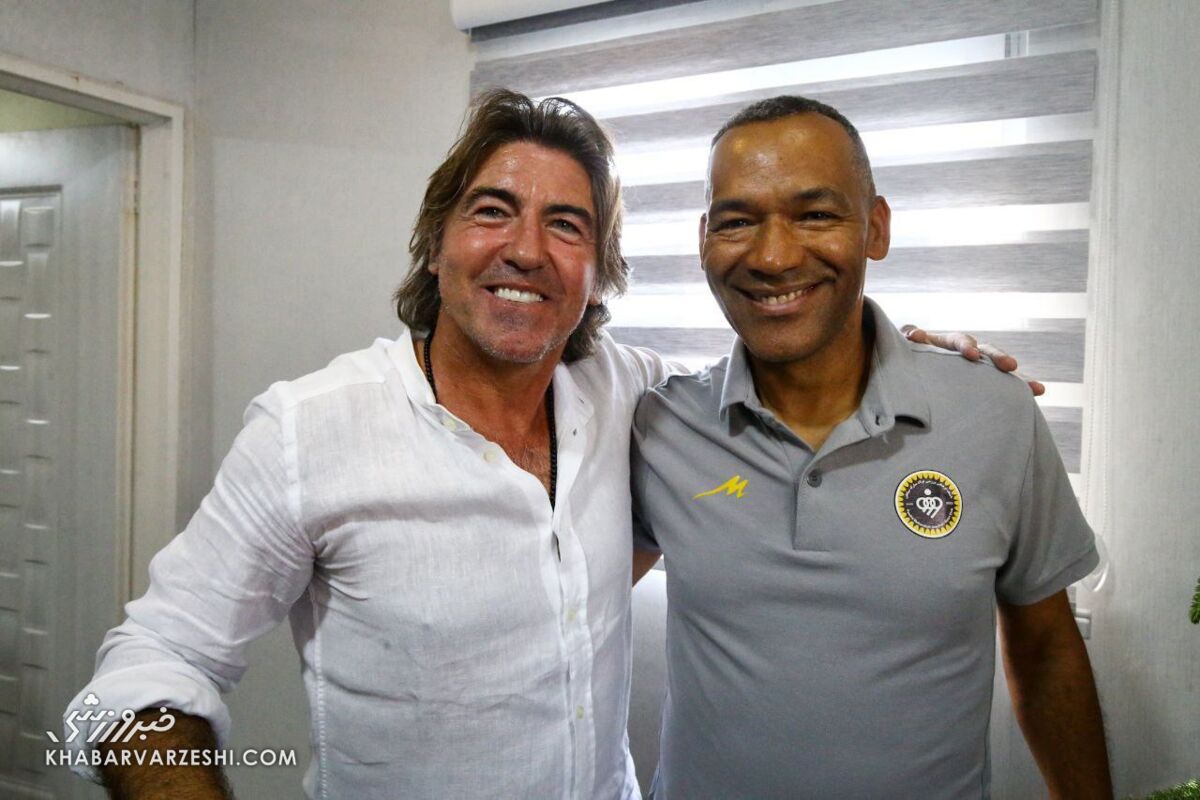 عکس| برخورد صمیمانه ساپینتو و مورایس در نشست خبری