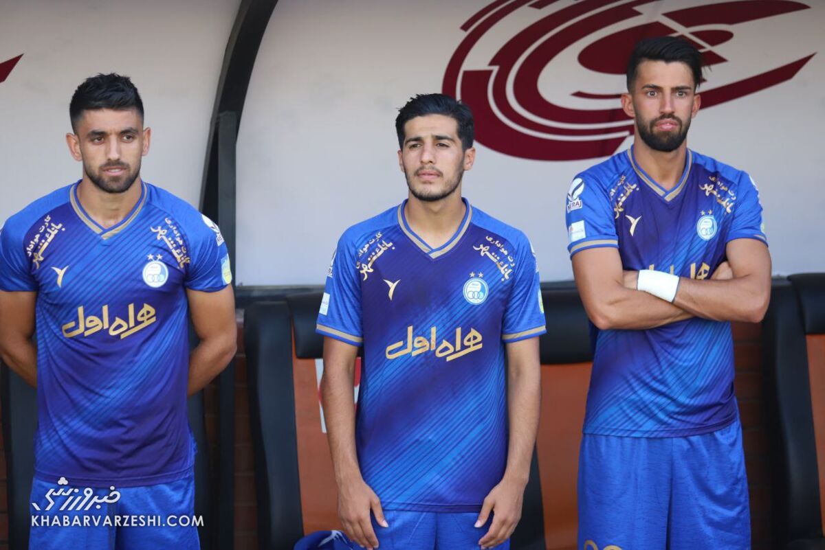 واکنش هافبک هجومی استقلال به حرکات ساپینتو؛ هر کسی کاراکتر خودش را دارد/ من دوست داشتم برای یک تیم صنعتی بازی کنم/ نمیخواهم به گذشته برگردم