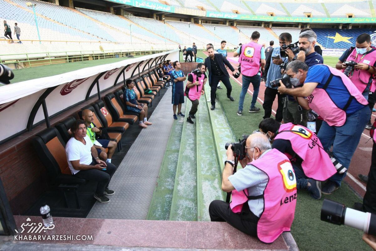 پرسپولیسی ها بدانند جوجه را آخر پاییز می شمارند/ آقای خسروحیدری! پس بغل دست ساپینتو چه کار میکنی؟/ روانخواه چرا زمان استراماچونی سکوت کرد؟
