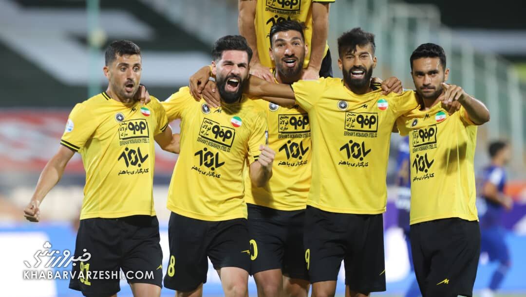 وقتی سپاهان میخ خود را در ورزشگاه آزادی محکم کوبید/ استقلال مدل ساپینتو چقدر به یک تیم قهرمان شبیه است؟