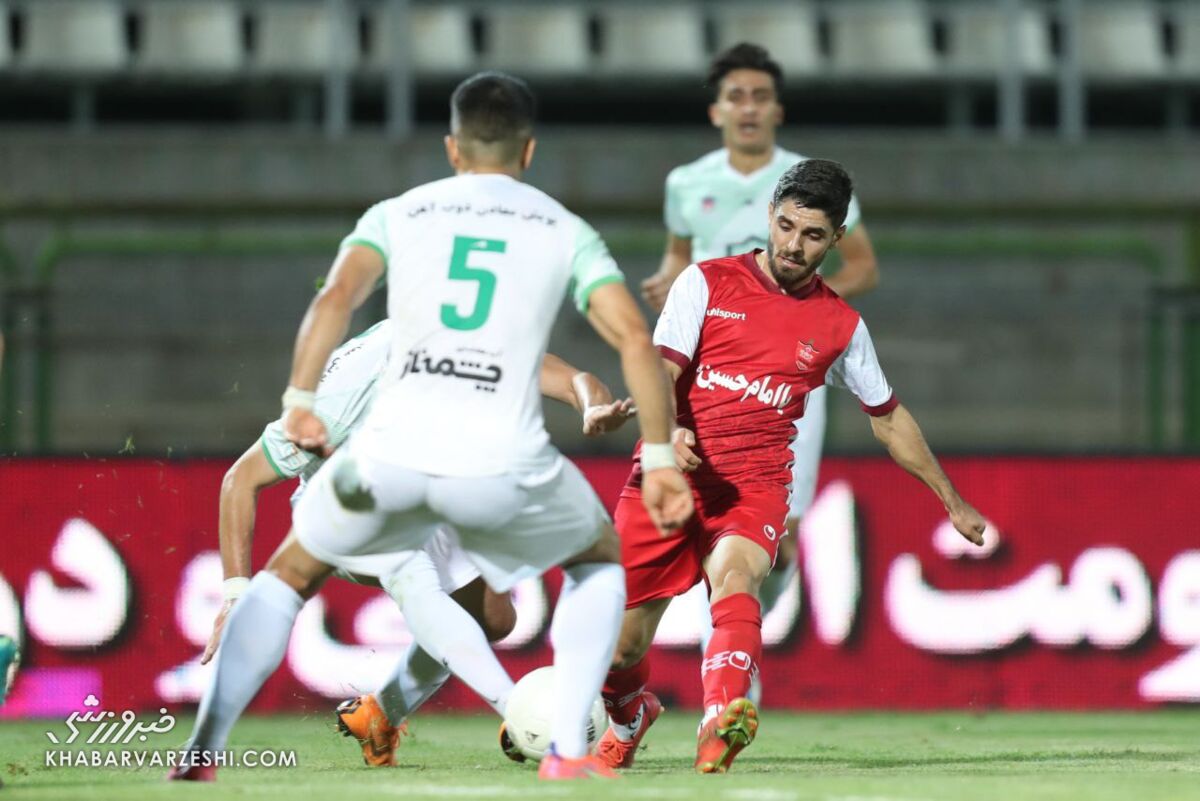 سورپرایز سرمربی پرسپولیس در اصفهان/ این اولین غافلگیری یحیی برای پرسپولیسی ها بود