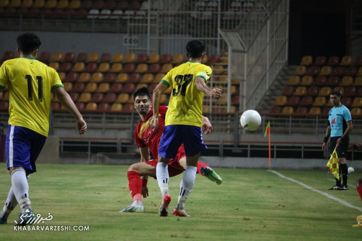 عکس| پرسپولیسیهای سابق در لباسی متفاوت/ تجربه جدید بازیکنان مازاد یحیی در لیگ برتر