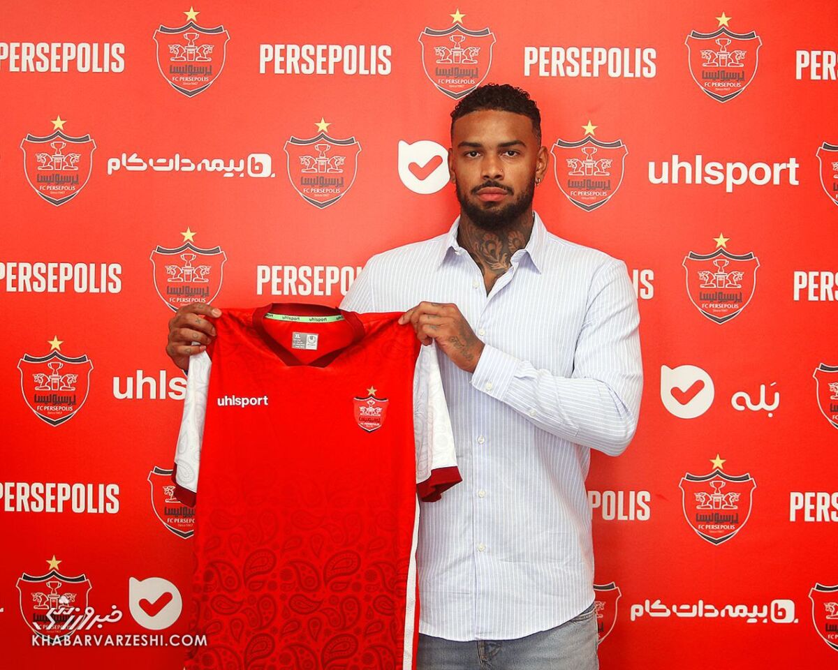 عقد قرارداد پرسپولیس با یورگن لوکادیا