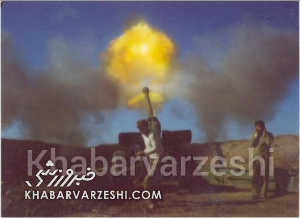 عکس های اختصاصی که برای اولین بار منتشر می شوند/ مدافع تیم ملی در جبهه با توپ و آرپیچی