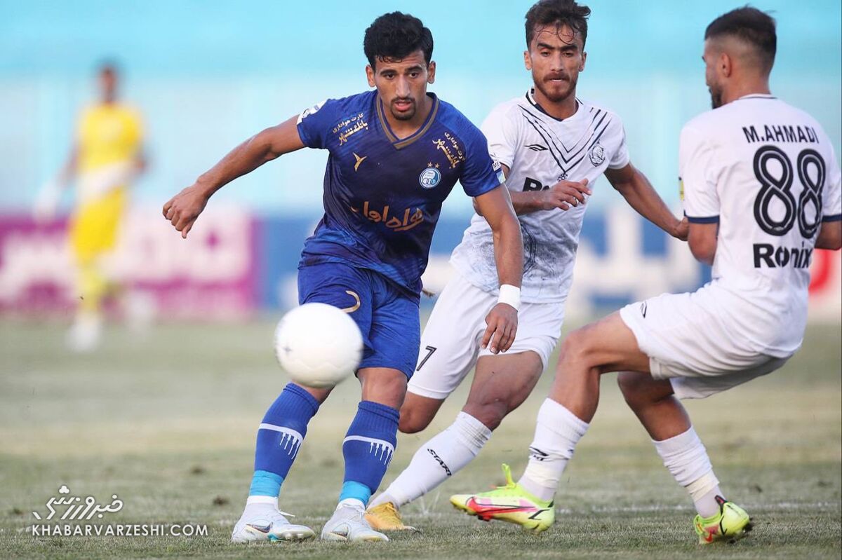 ساپینتو علاقه ای به این بازیکن ندارد؟/ ارتباط جالب صالح حردانی با بردهای اخیر استقلال!