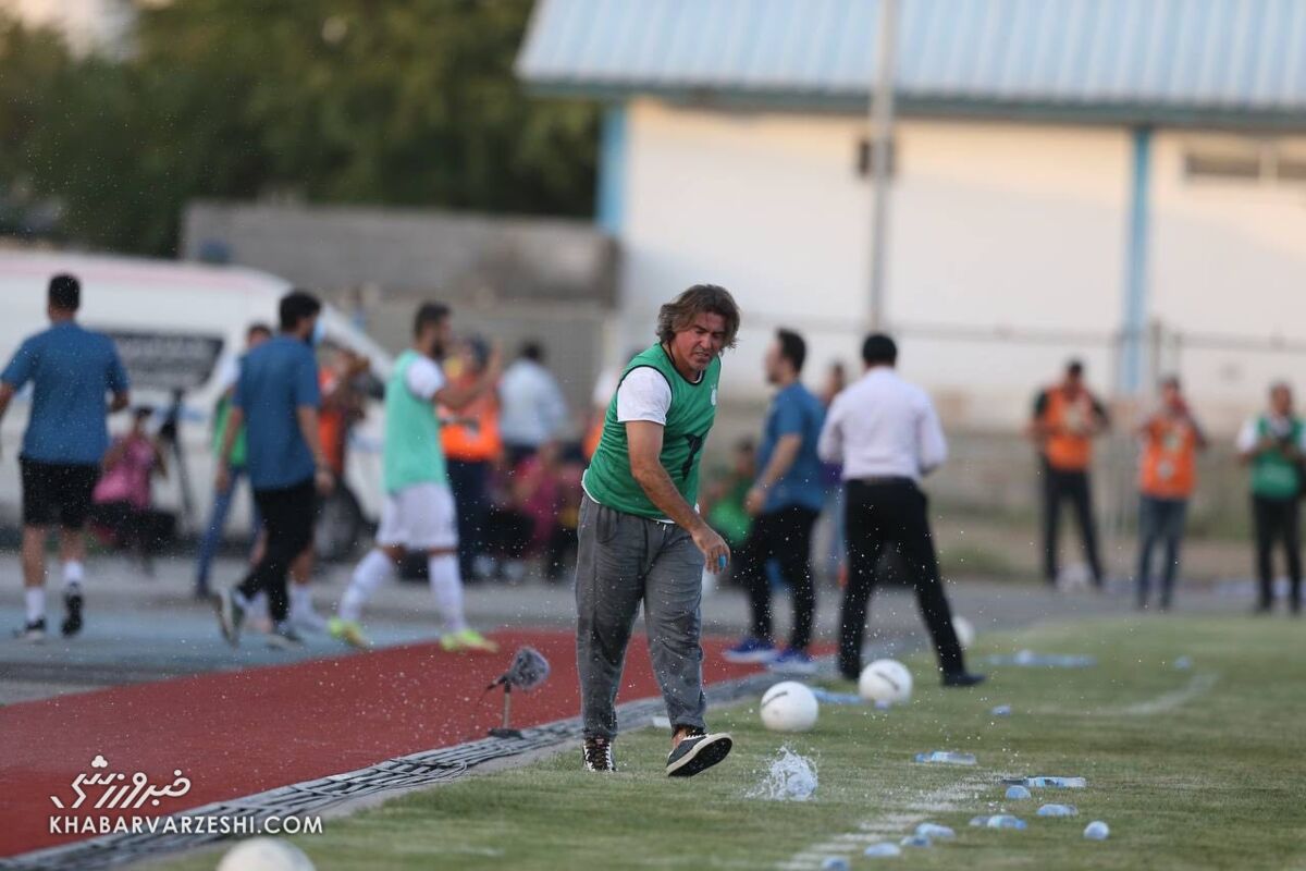 پرسپولیس دربی نقلوانتقالات را به استقلال باخت/ چرا کسی یقه برگزارکننده بازی انزلی را نمی گیرد؟/ این تیم بهترین استقلال ۱۰ سال اخیر است