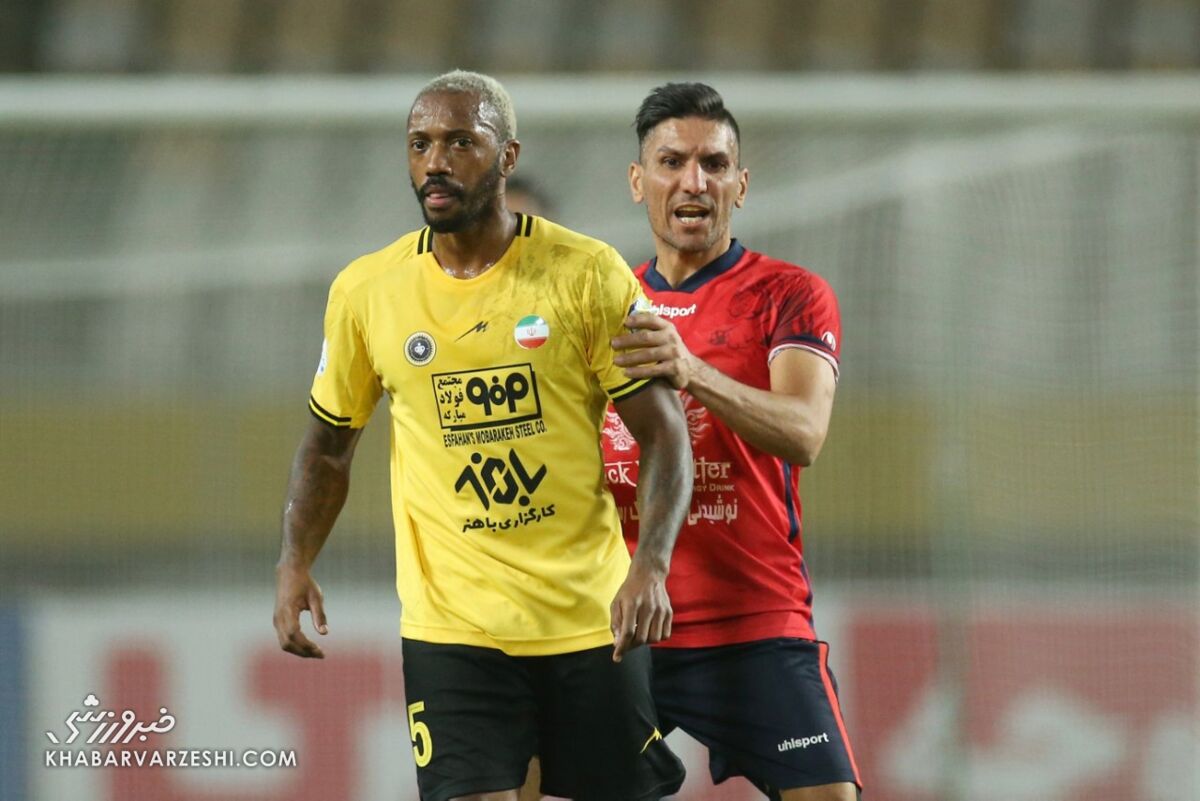 ویدیو| خلاصه بازی سپاهان - نساجی/ دومین برد ارزشمند سپاهان با مورایس ویدیو| خلاصه بازی سپاهان - نساجی/ دومین برد ارزشمند سپاهان با مورایس