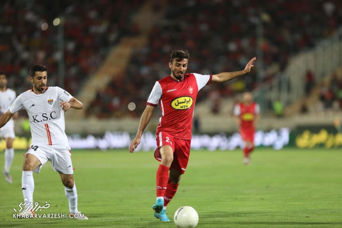 به جا مانده از دیدار پرسپولیس و فولاد/ از اقدام عجیب سرمربی پرسپولیس و بمب نقل و انتقالات تا سورپرایز شدن ستاره هلندی