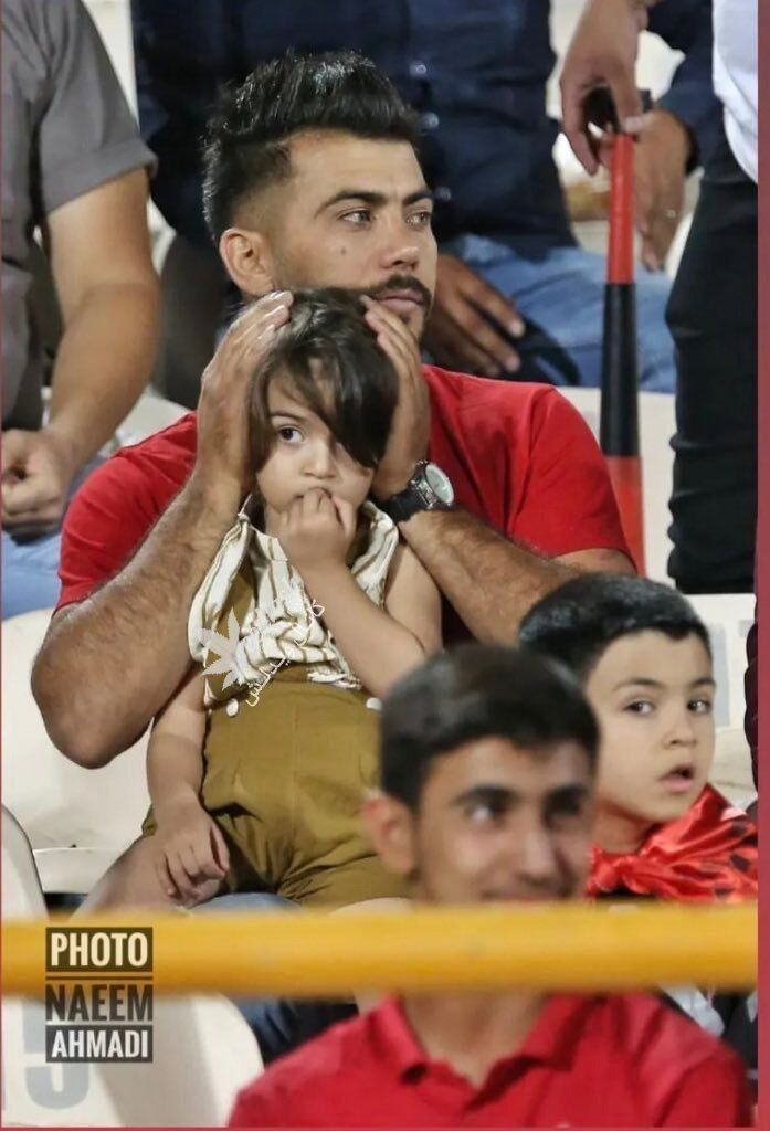 تصویری که باید از دیدنش خجالت بکشیم!/ در ورزشگاه های ما چه خبر است؟