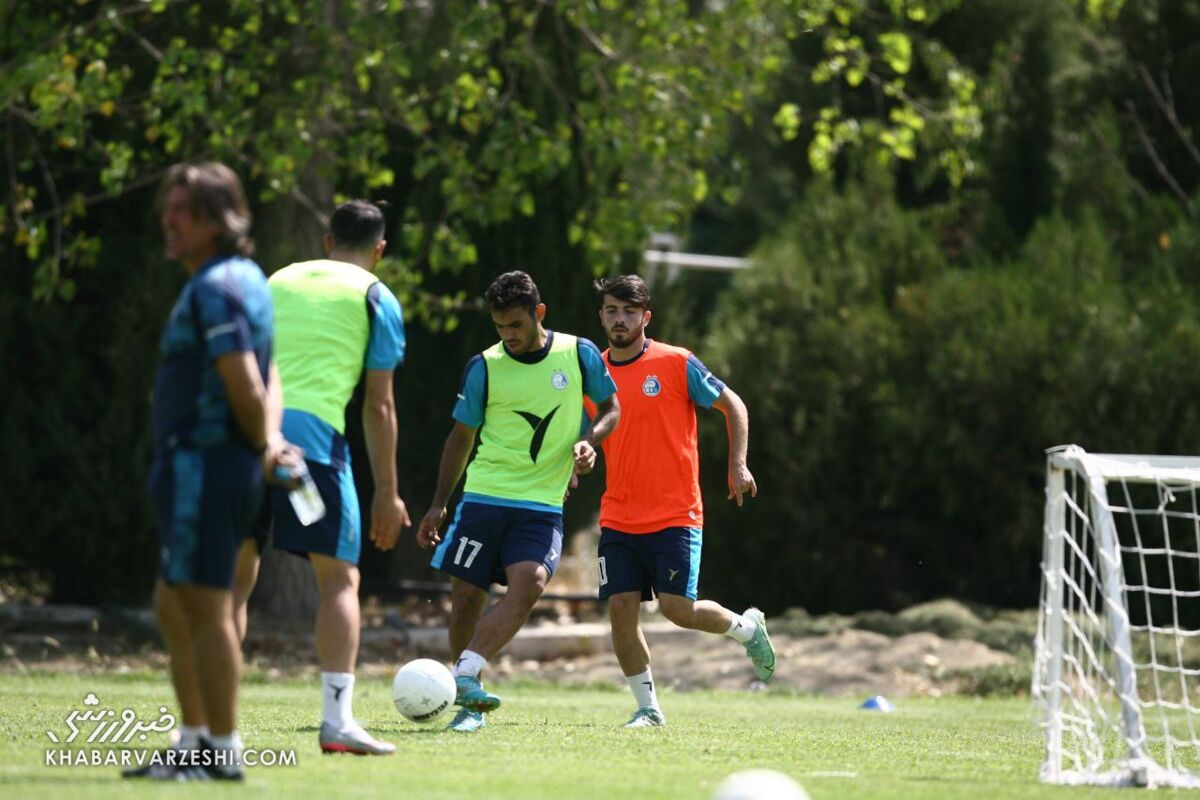 خارج شدن ۵ بازیکن از لیست استقلال/ ساپینتو ۲ ستاره را کنار گذاشت