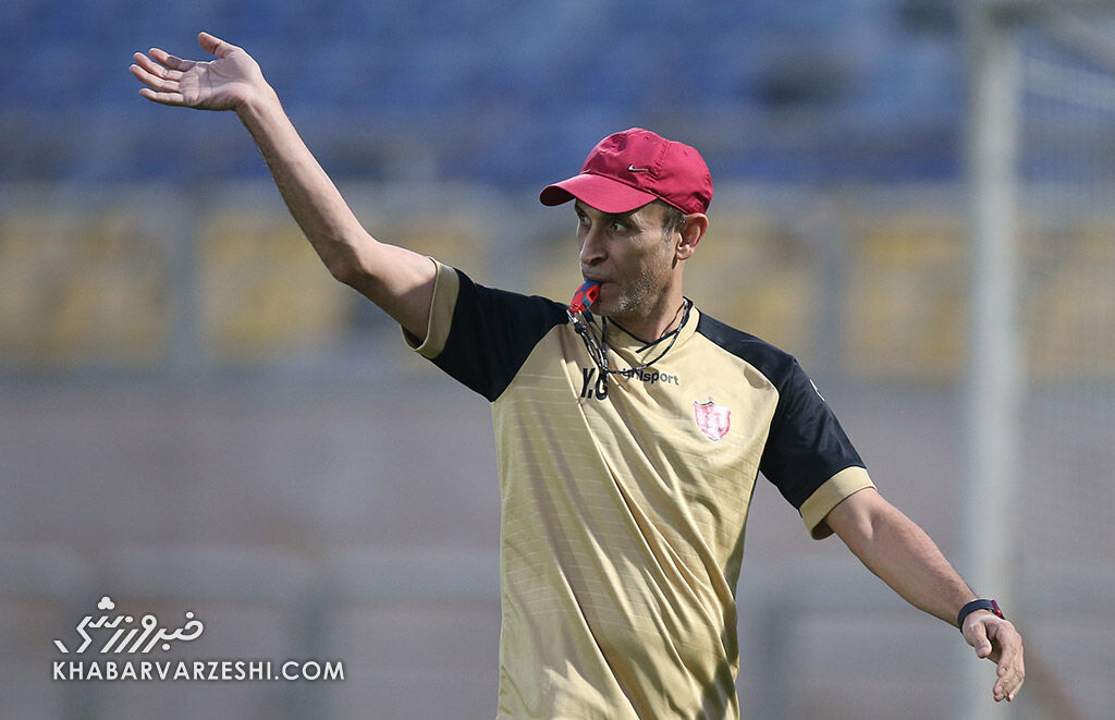 آخرین صحبت های یحیی گل محمدی با شاگردانش: حتی یک گل هم نباید از صنعت نفت آبادان بخورید!