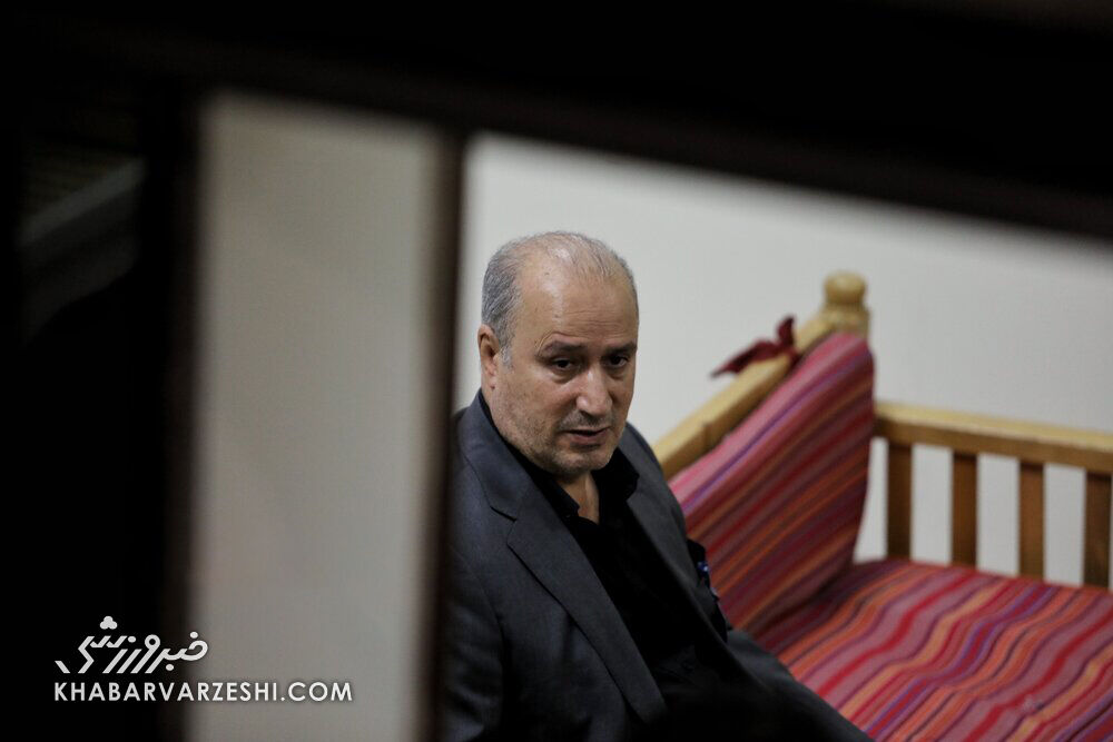 این انتخابات تشریفاتی بود/ کی روش نه! جای اسکوچیچ مربی ایرانی بیاورید/ پرسپولیس با صنعت نفت ۸ امتیازی میشود/ زندگی دامادم هنوز زیر آوار متروپل است