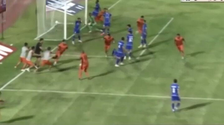 ببینید| گل فوق‌العاده بزرگ در دربی کرمان