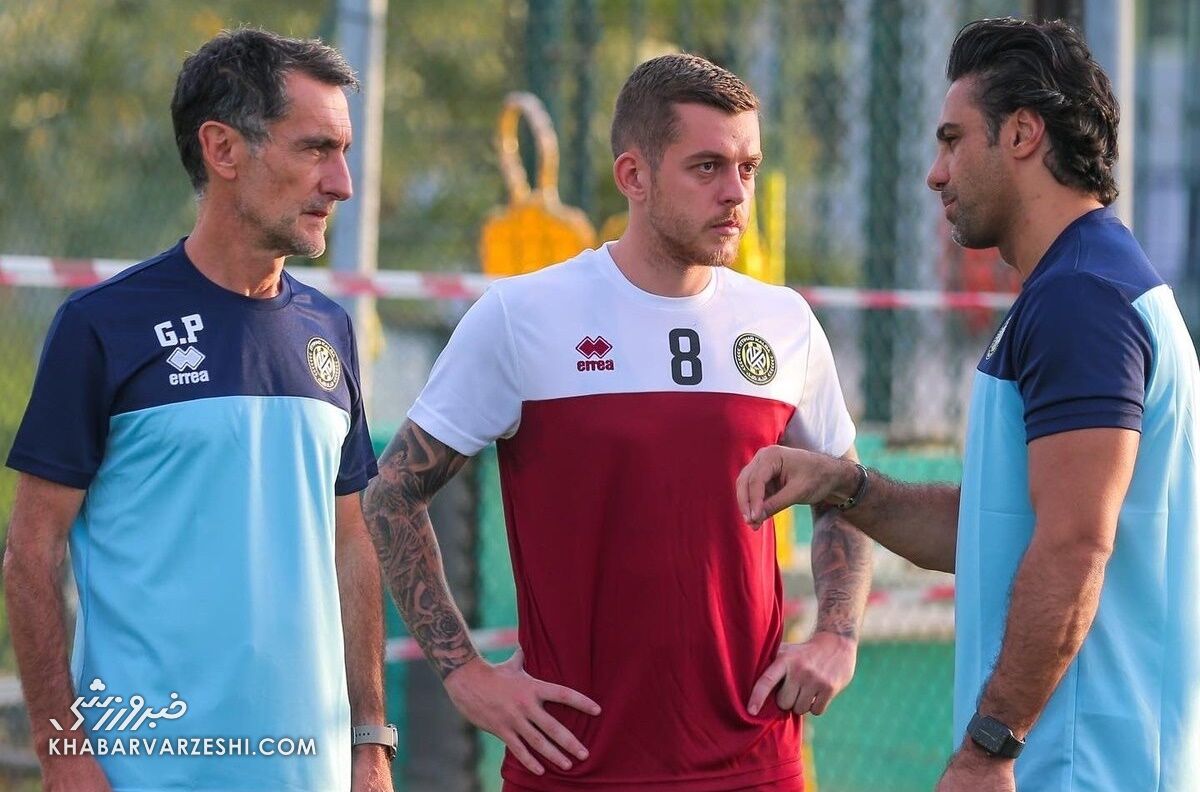 خط و نشان مجیدی در امارات برای رقبا/ فرهاد با یک «ببر» به استقبال اولین بازی رفت!