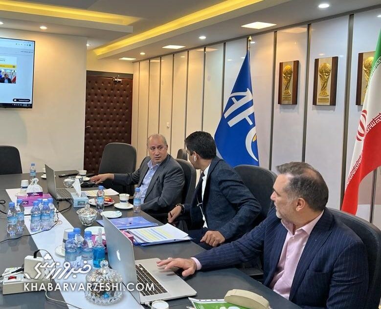 یک پرسپولیسی یک استقلالی و یک داور بازنشسته گزینههای تاج برای پست مهم! یک پرسپولیسی یک استقلالی و یک داور بازنشسته گزینههای تاج برای پست مهم!