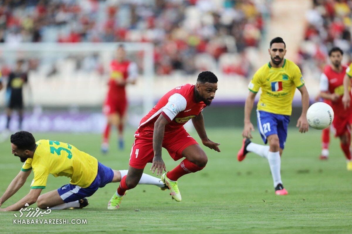 ایجاد انگیزه برای لوکادیا توسط باشگاه پرسپولیس/ بمب سرخ‌ها گلزنی می‌کند؟