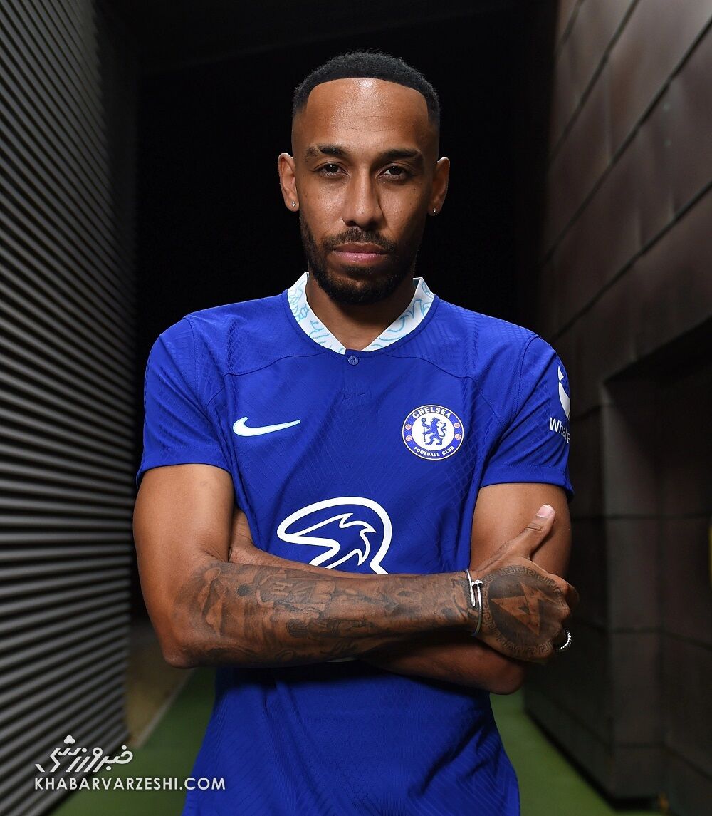 پیراهن نفرین شده بر تن ستاره جدید آبیها/ چشمه گلزنی خشک میشود؟