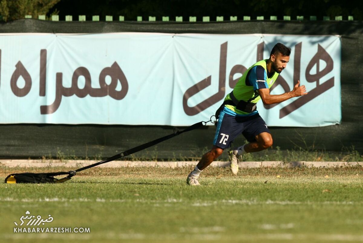 عکس | بازگشت بازیکن جنجالی و مهاجم شاکی به جمع استقلالیها