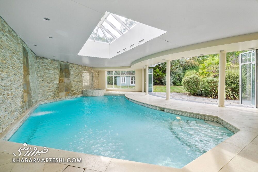 عمارت لوکس اسطوره آبیها برای فروش/ تصاویر این ملک خیرهکننده را ببینید