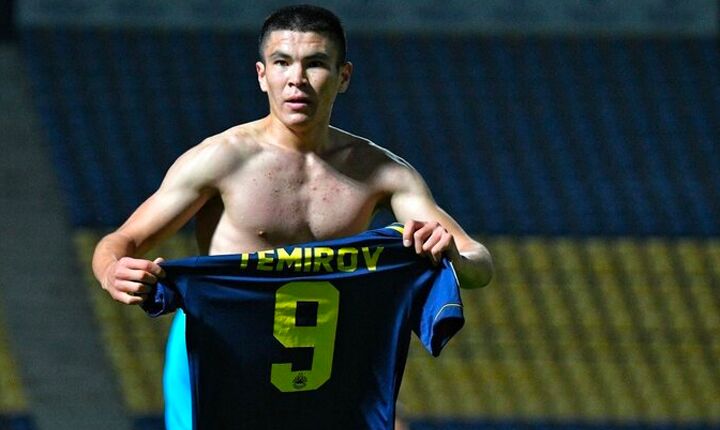 شیر تاشکند مقابل استقلال/ حساب ویژه روی مهاجم پرسپولیس 