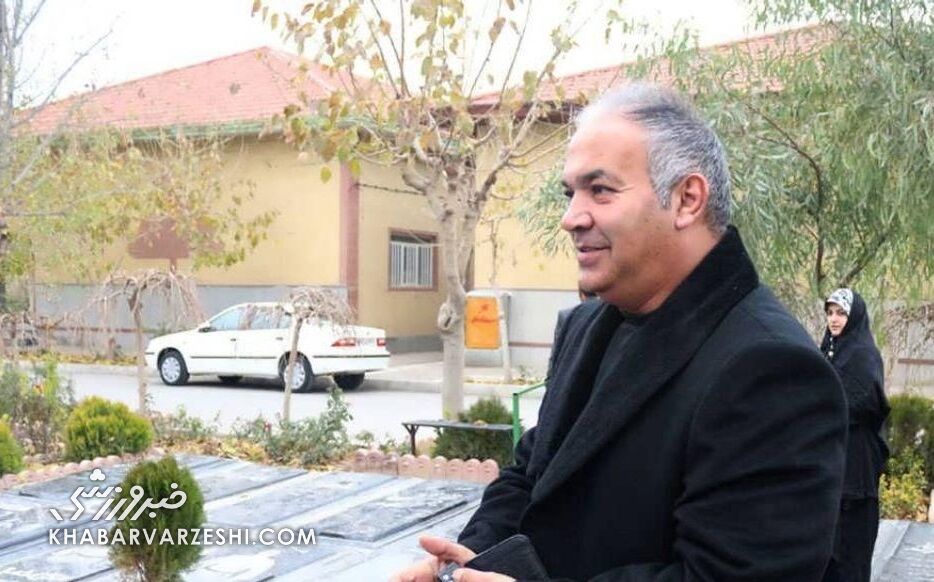 استقلال با ۴۰۰ میلیارد بازیکن به سپاهان باخت/ رفتارهای ساپینتو و غلامپور لیگ دویی است/ به ضعیفترین سپاهان این هفتهها باختیم استقلال با ۴۰۰ میلیارد بازیکن به سپاهان باخت/ رفتارهای ساپینتو و غلامپور لیگ دویی است/ به ضعیفترین سپاهان این هفتهها باختیم