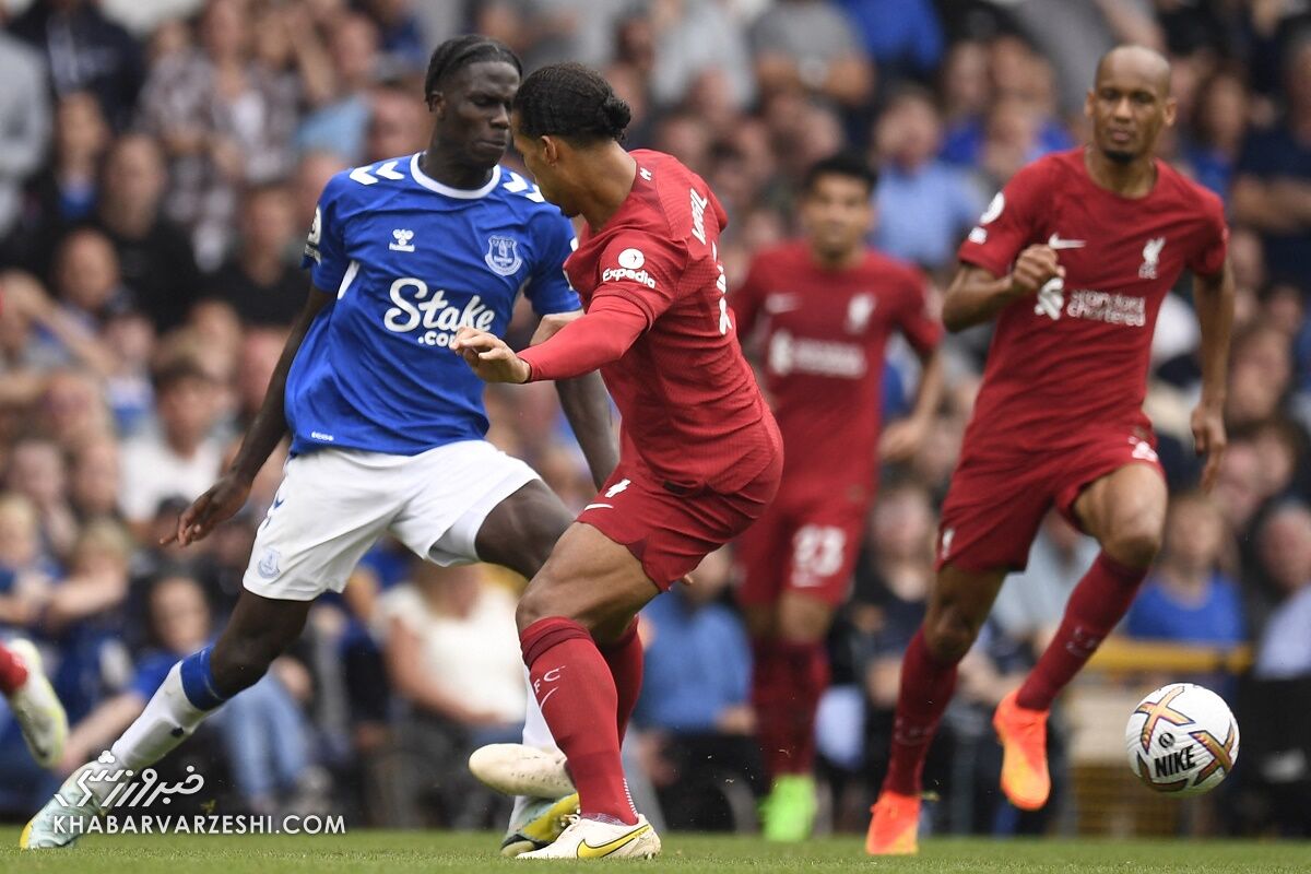 اتفاقهای جالب در یک روز از رقابتهای لیگ برتر/ توقف بزرگان و جابهجایی یک رکورد