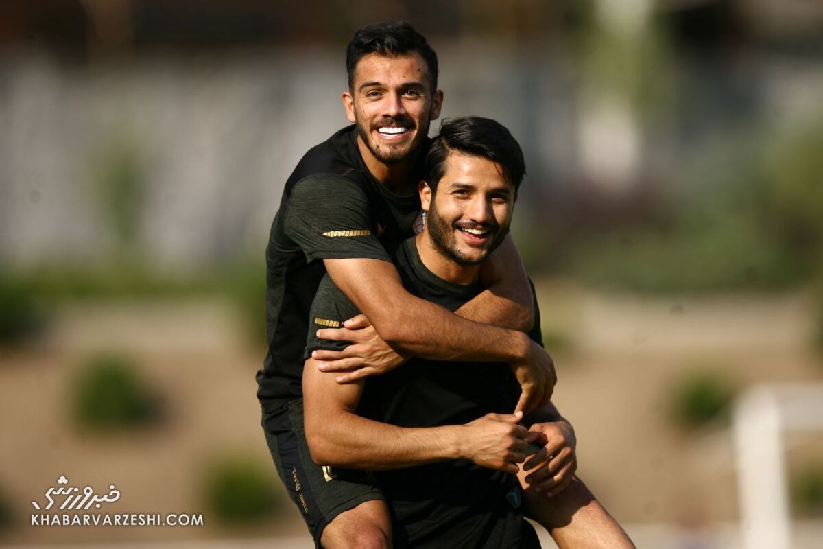 عکس| شوخی جالب ابوالفضل جلالی با عارف غلامی!