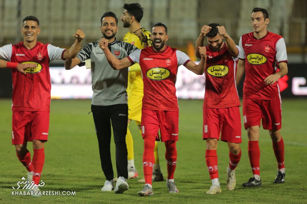 داور مسابقه پنجمین کلین شیت پرسپولیس و بیرانوند را خراب کرد/ تیم یحیی گل محمدی تشنه گلزنی و قهرمانی نشان داد