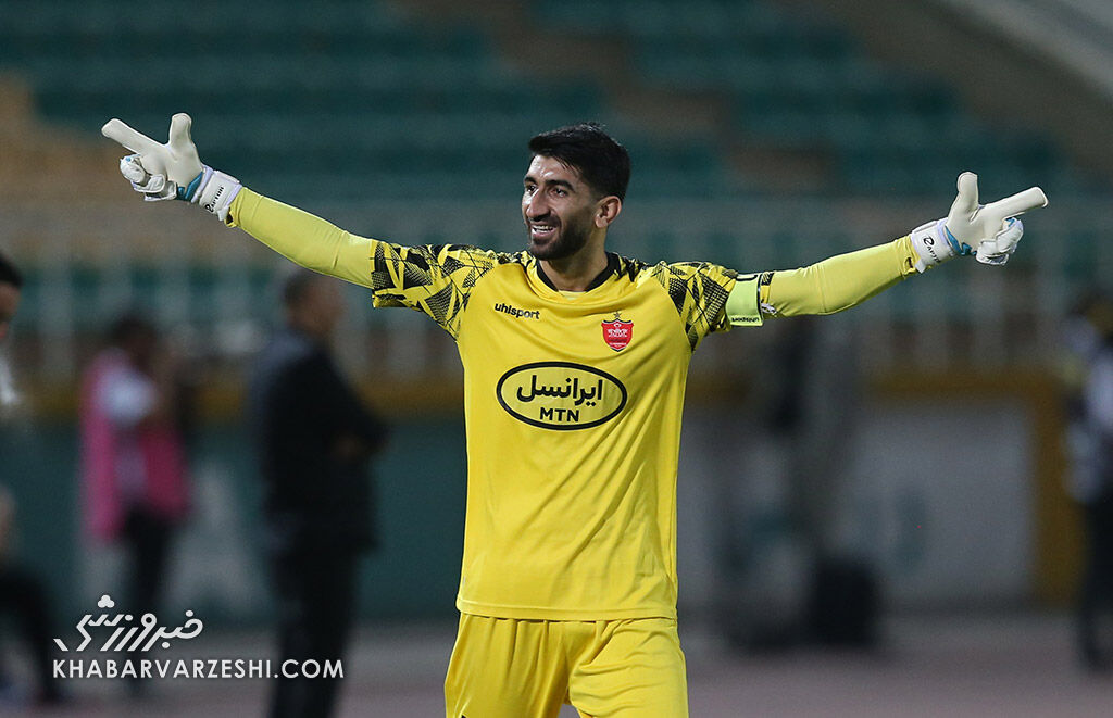 عکس| بیرانوند در تعقیب عابدزاده و حجازی/ فرصت ویژه برای گلر پرسپولیس در دربی علیرضا بیرانوند
