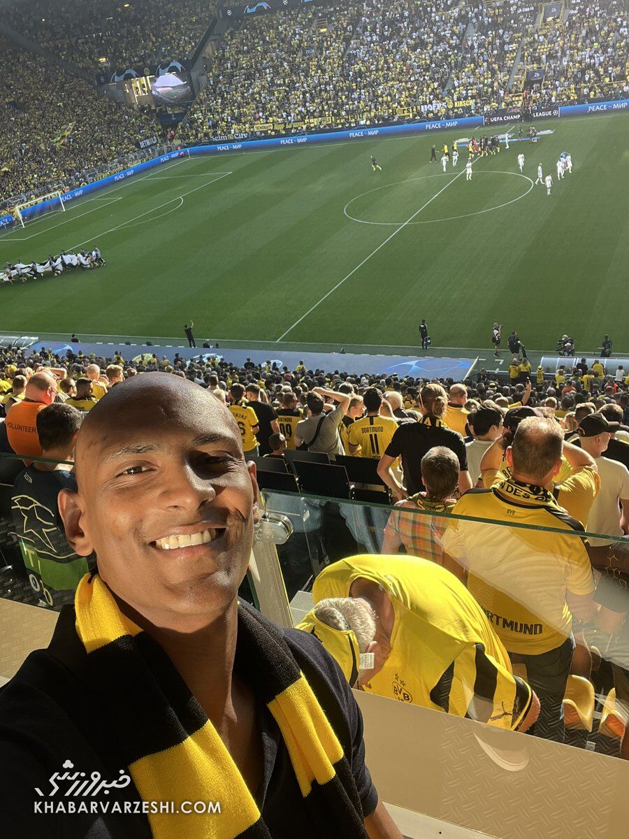 عکس| مهمان ویژه اولین شب لیگ قهرمانان/ ستارهای که درگیر سرطان است هم آمد