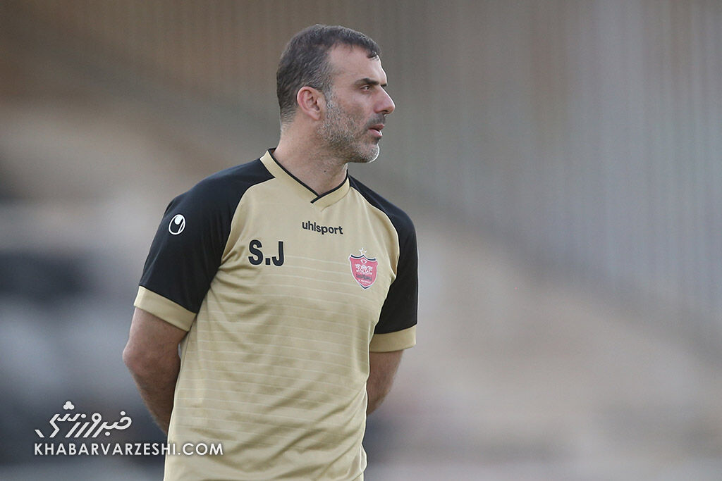 سیدجلال حسینی عزادار شد/ باشگاه پرسپولیس پیام تسلیت ارسال کرد سیدجلال حسینی عزادار شد/ باشگاه پرسپولیس پیام تسلیت ارسال کرد